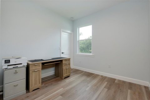 Casa en venta en Port Charlotte, Florida, 3 dormitorios, 108.32 m2 № 1524323 - foto 30