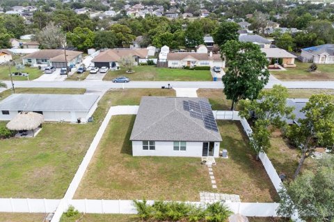 House in Spring Hill, Florida 4 bedrooms, 170.94 sq.m. № 1765697 - photo 4