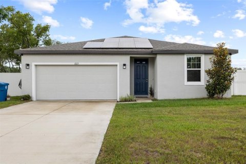 House in Spring Hill, Florida 4 bedrooms, 170.94 sq.m. № 1765697 - photo 2