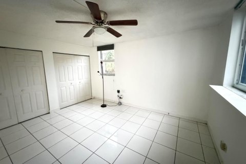 Copropriété à vendre à Margate, Floride: 2 chambres, 89 m2 № 2081857 - photo 6