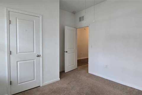 House in Mascotte, Florida 3 bedrooms, 152.45 sq.m. № 2216398 - photo 6