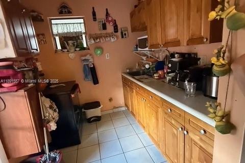 Villa ou maison à vendre à Hialeah, Floride: 4 chambres, 210.52 m2 № 1944762 - photo 10