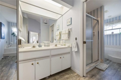 Casa en venta en Venice, Florida, 2 dormitorios, 123.28 m2 № 2102719 - foto 30