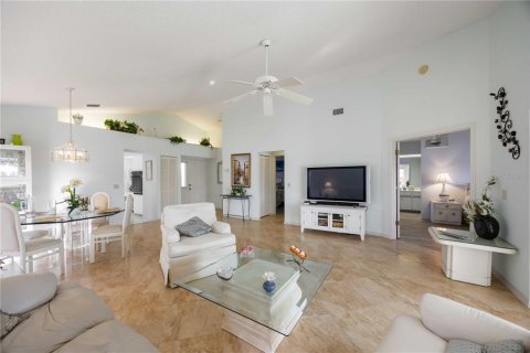 Casa en venta en Venice, Florida, 2 dormitorios, 123.28 m2 № 2102719 - foto 11