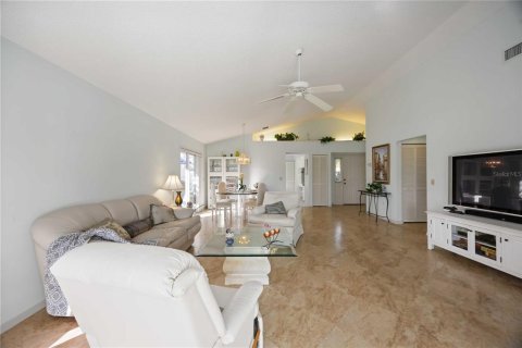 Casa en venta en Venice, Florida, 2 dormitorios, 123.28 m2 № 2102719 - foto 10