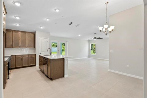 House in Palm Coast, Florida 3 bedrooms, 124.12 sq.m. № 1638021 - photo 19