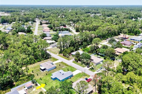 House in Palm Coast, Florida 3 bedrooms, 124.12 sq.m. № 1638021 - photo 16