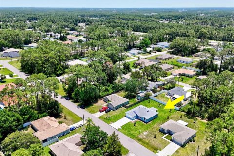 House in Palm Coast, Florida 3 bedrooms, 124.12 sq.m. № 1638021 - photo 13