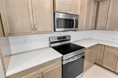 House in Palm Coast, Florida 3 bedrooms, 124.12 sq.m. № 1638021 - photo 26