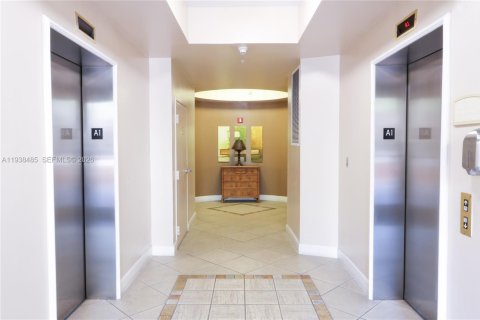 Copropriété à louer à Fort Lauderdale, Floride: 3 chambres, 134.43 m2 № 1996123 - photo 20