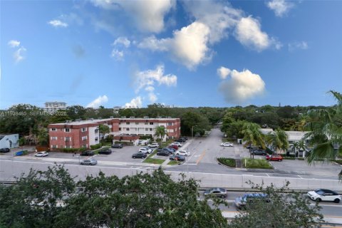Copropriété à louer à Fort Lauderdale, Floride: 3 chambres, 134.43 m2 № 1996123 - photo 24
