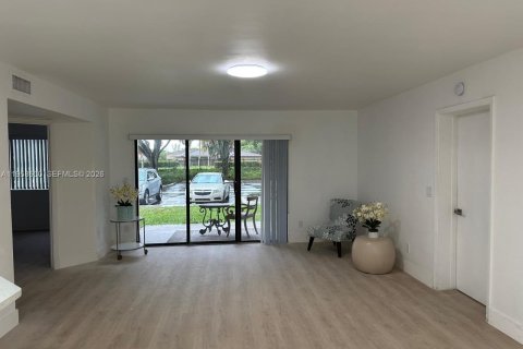 Condo in Coral Springs, Florida, 3 bedrooms  № 2020822