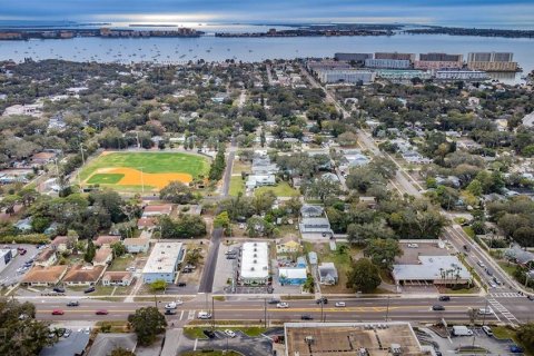 Commercial property in Gulfport, Florida № 2099147 - photo 30