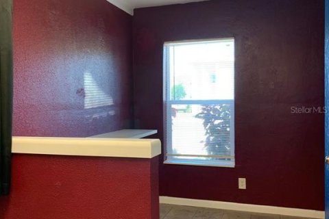 Commercial property in Gulfport, Florida № 2099147 - photo 19