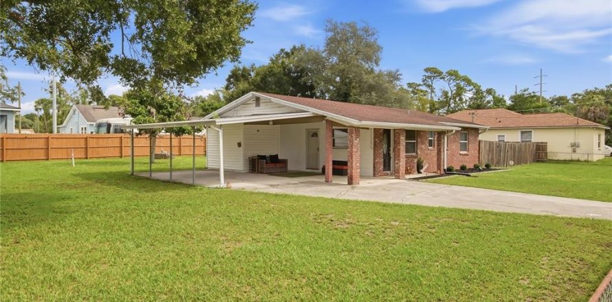 Villa ou maison à Tampa, Floride 3 chambres, 95.32 m2 № 2389314