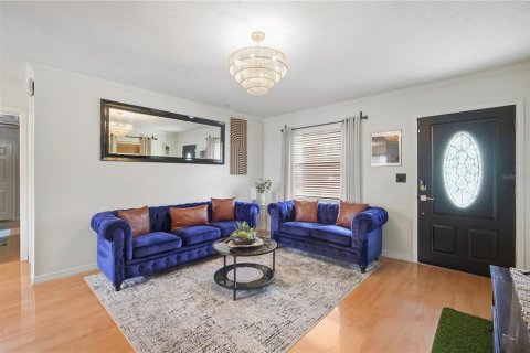 Villa ou maison à louer à Tampa, Floride: 3 chambres, 95.32 m2 № 2389314 - photo 6