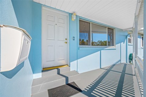 House in Clearwater, Florida 2 bedrooms, 134.15 sq.m. № 1616478 - photo 6