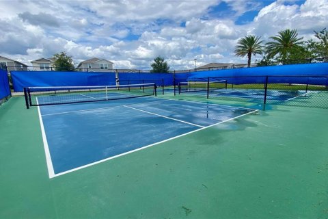 Townhouse in Orlando, Florida 4 bedrooms, 168.06 sq.m. № 1806530 - photo 30