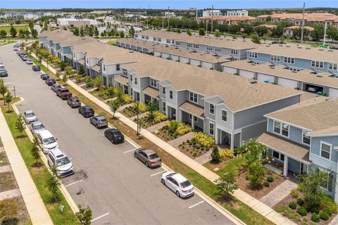 Townhouse in Orlando, Florida 4 bedrooms, 168.06 sq.m. № 1806530 - photo 25