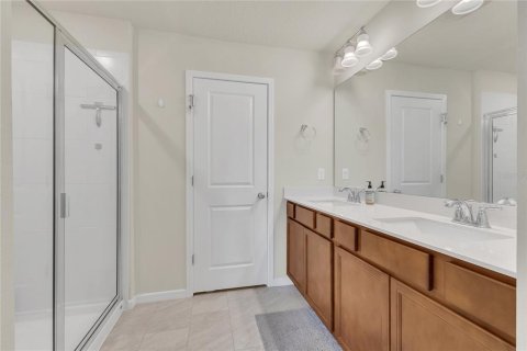 Townhouse in Orlando, Florida 4 bedrooms, 168.06 sq.m. № 1806530 - photo 11