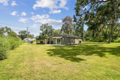 House in Plant City, Florida 3 bedrooms, 121.14 sq.m. № 1827952 - photo 15
