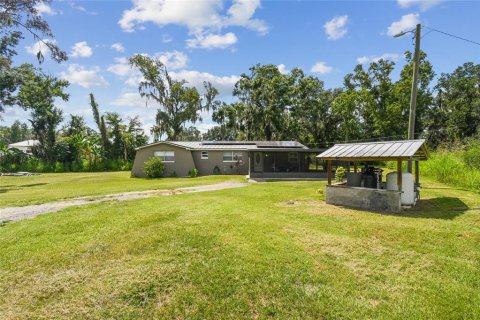House in Plant City, Florida 3 bedrooms, 121.14 sq.m. № 1827952 - photo 11