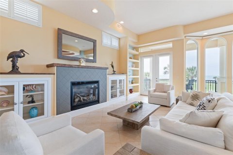 House in Palm Coast, Florida 4 bedrooms, 401.99 sq.m. № 2232215 - photo 14