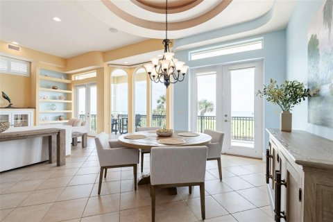 House in Palm Coast, Florida 4 bedrooms, 401.99 sq.m. № 2232215 - photo 10