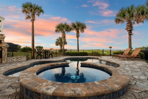 House in Palm Coast, Florida 4 bedrooms, 401.99 sq.m. № 2232215 - photo 5
