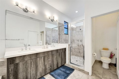 Купить виллу или дом в Дания-Бич, Флорида 3 спальни, 203.18м2, № 1956372 - фото 28