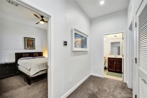 Купить виллу или дом в Дания-Бич, Флорида 3 спальни, 203.18м2, № 1956372 - фото 29