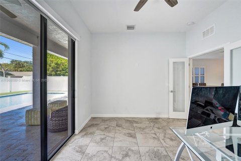 Купить виллу или дом в Дания-Бич, Флорида 3 спальни, 203.18м2, № 1956372 - фото 19