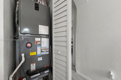 Townhouse in Homestead, Florida 3 bedrooms, 172.24 sq.m. № 1991544 - photo 20