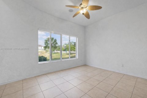 Townhouse in Homestead, Florida 3 bedrooms, 172.24 sq.m. № 1991544 - photo 13