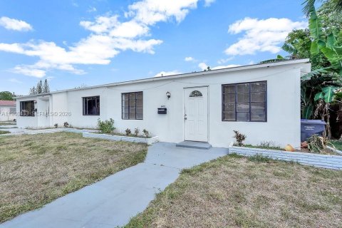 Снять в аренду квартиру в Холливуд, Флорида 1 спальня, 60.39м2, № 2051389 - фото 18