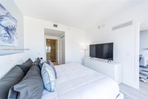 Снять в аренду кондоминиум в Майами, Флорида 1 спальня, 67.35м2, № 2005354 - фото 11