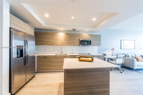 Снять в аренду кондоминиум в Майами, Флорида 1 спальня, 67.35м2, № 2005354 - фото 6