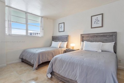 Condominio en venta en Hollywood, Florida, 1 dormitorio, 73.3 m2 № 1820156 - foto 30