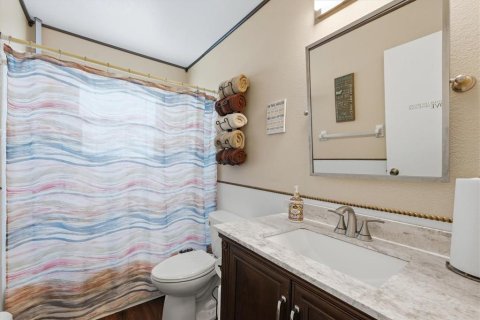 House in Port Charlotte, Florida 3 bedrooms, 107.02 sq.m. № 2151078 - photo 14