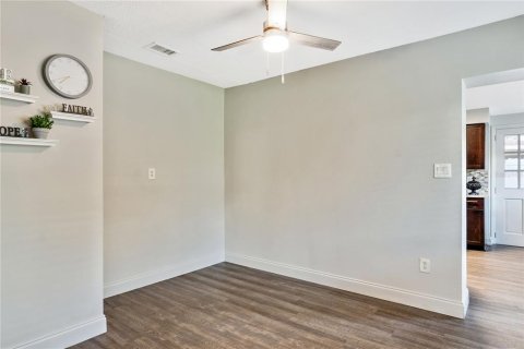 Casa en alquiler en Tampa, Florida, 3 dormitorios, 138.05 m2 № 1915835 - foto 6