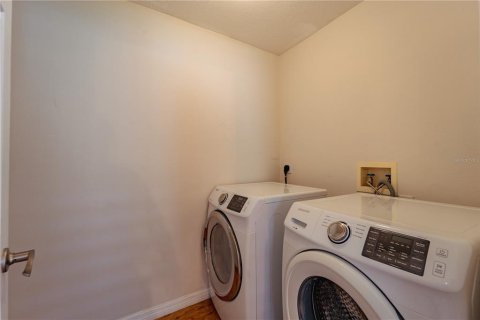 Casa en venta en Orlando, Florida, 3 dormitorios, 151.43 m2 № 1904915 - foto 25
