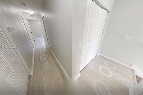 Купить виллу или дом в Ривервью, Флорида 3 спальни, 140м2, № 1818545 - фото 13