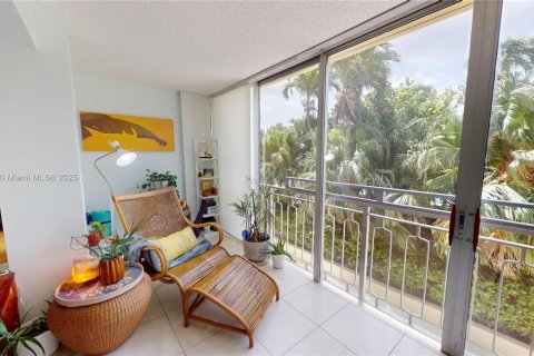 Condominio en venta en Miami, Florida, 1 dormitorio, 85.47 m2 № 1788444 - foto 7