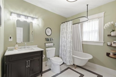 House in Arcadia, Florida 4 bedrooms, 306.95 sq.m. № 2259073 - photo 19