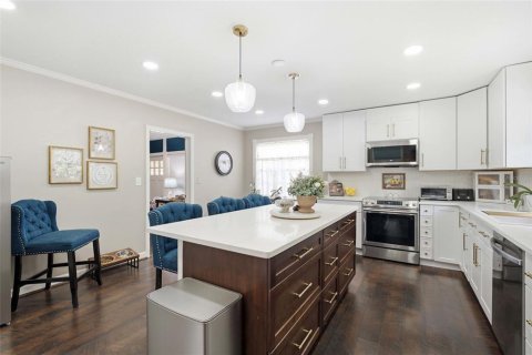 House in Arcadia, Florida 4 bedrooms, 306.95 sq.m. № 2259073 - photo 12