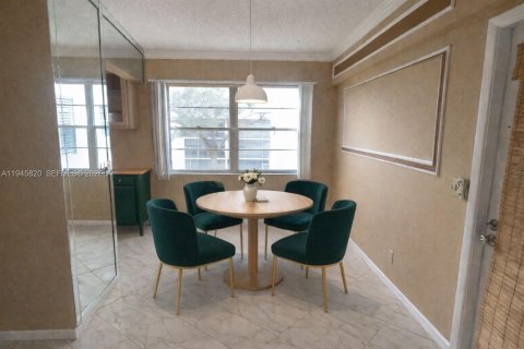 Copropriété à louer à Boca Raton, Floride: 2 chambres, 78.04 m2 № 2002132 - photo 2