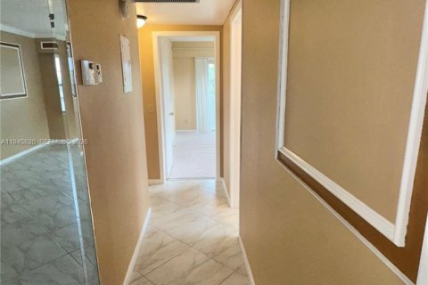Copropriété à louer à Boca Raton, Floride: 2 chambres, 78.04 m2 № 2002132 - photo 21
