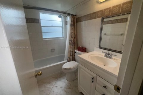 Copropriété à louer à Boca Raton, Floride: 2 chambres, 78.04 m2 № 2002132 - photo 23