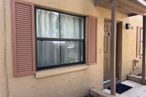 Apartamento en alquiler en Tampa, Florida, 2 dormitorios, 65.22 m2 № 1810110 - foto 3