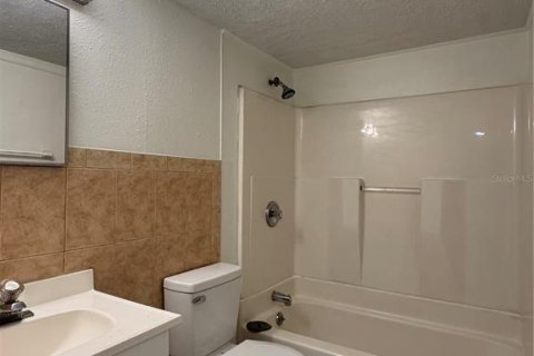 Apartamento en alquiler en Tampa, Florida, 2 dormitorios, 65.22 m2 № 1810110 - foto 9